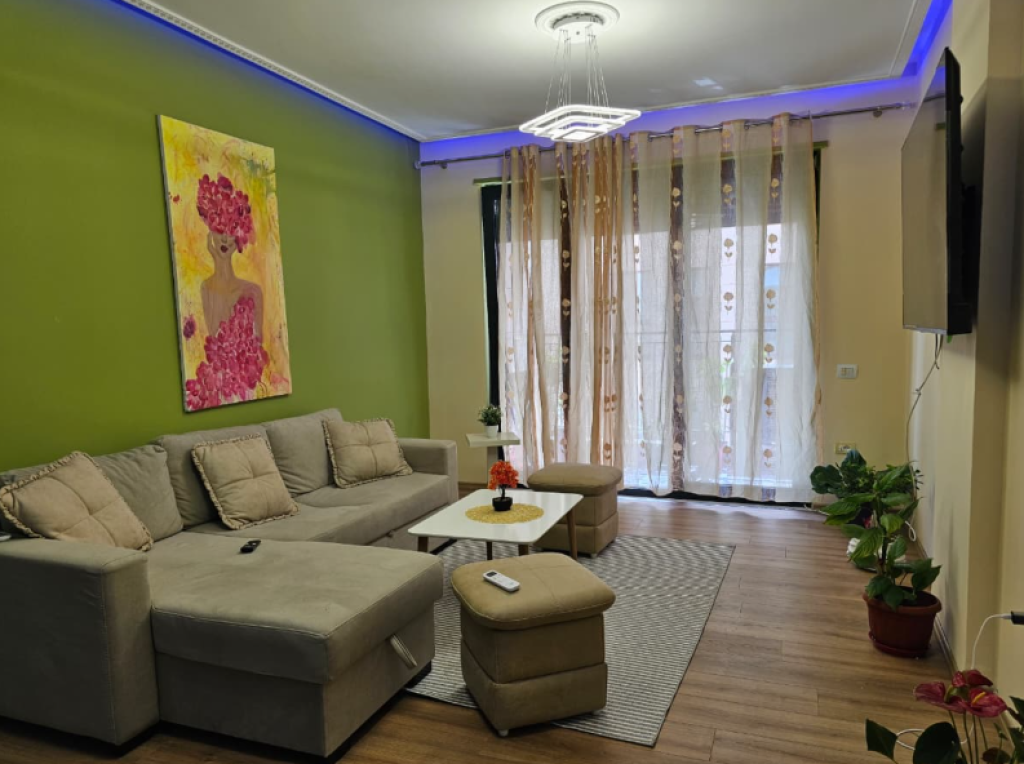 AFFITTASI APPARTAMENTO 2+1+2 – Lago Vuoto (vicino a Radisson)