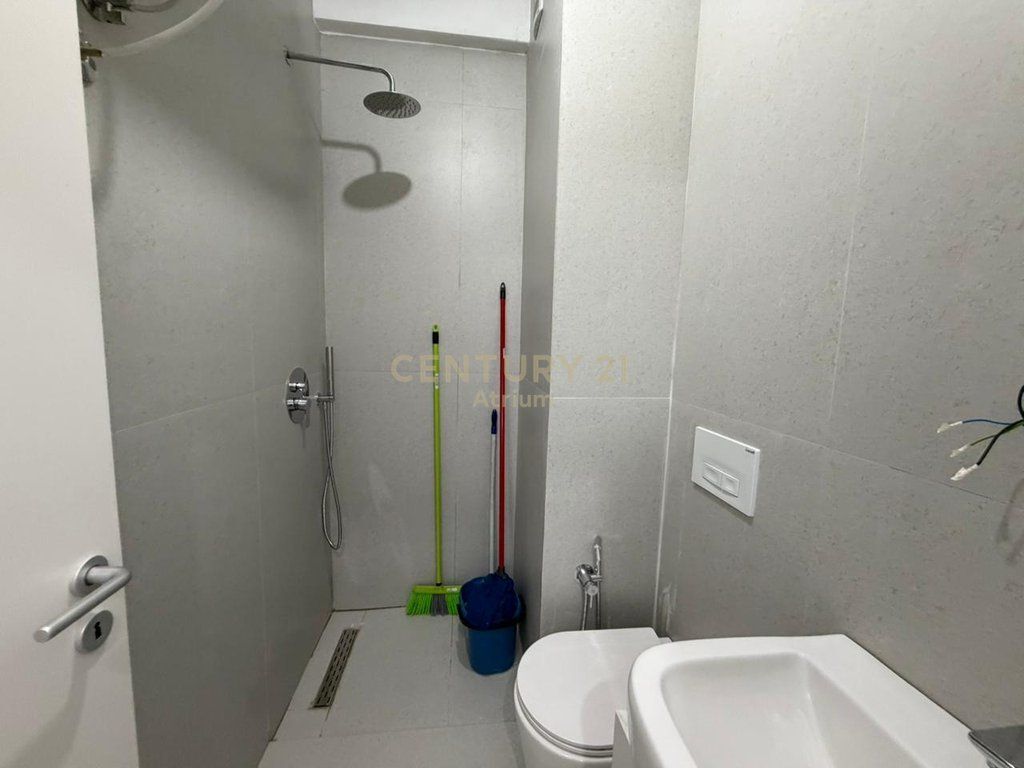 SHITET APARTAMENT 1+1 TE KOMPLEKSI KADIU!!!1 90,000 €