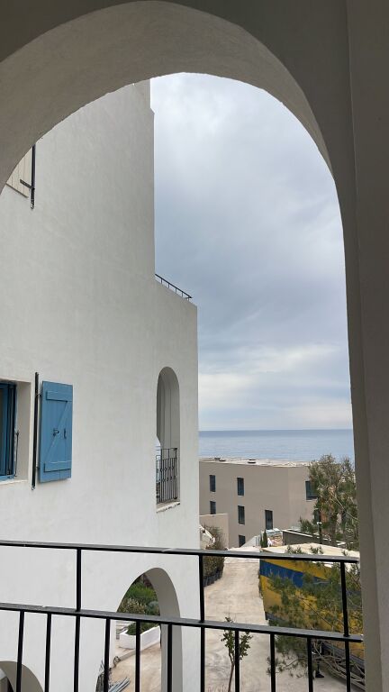 Shitet apartament 2+1+2 ne Santorini Residence 1