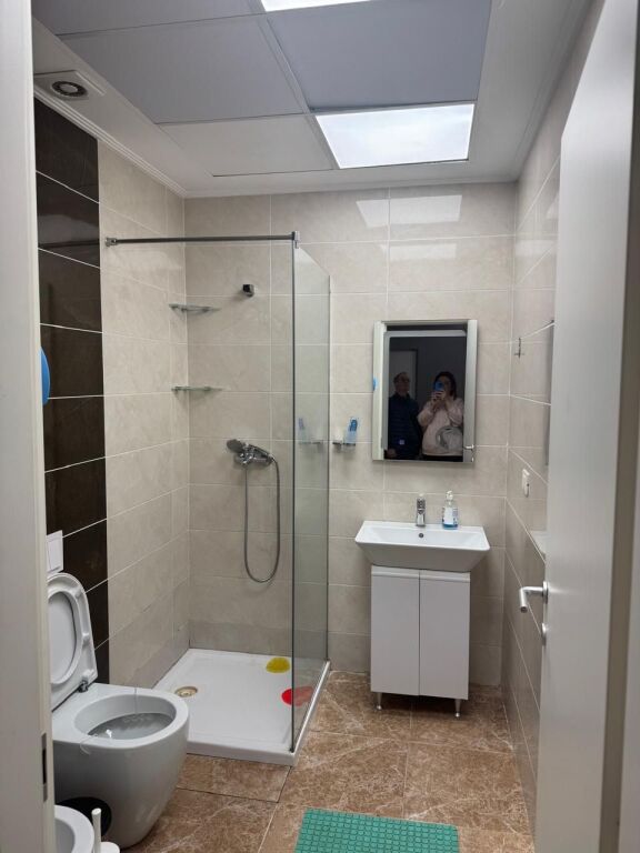 Qera apartament 1+1 ,21 dhjetori kompleksi Alba