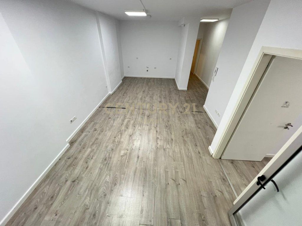 QIRA, AMBIENT MODERN ZYRASH - 95 m2, STADIUMI DINAMO‼️
