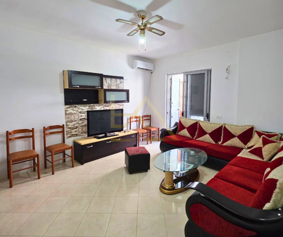 Jepet Apartament me Qira – Durrës, Plazh