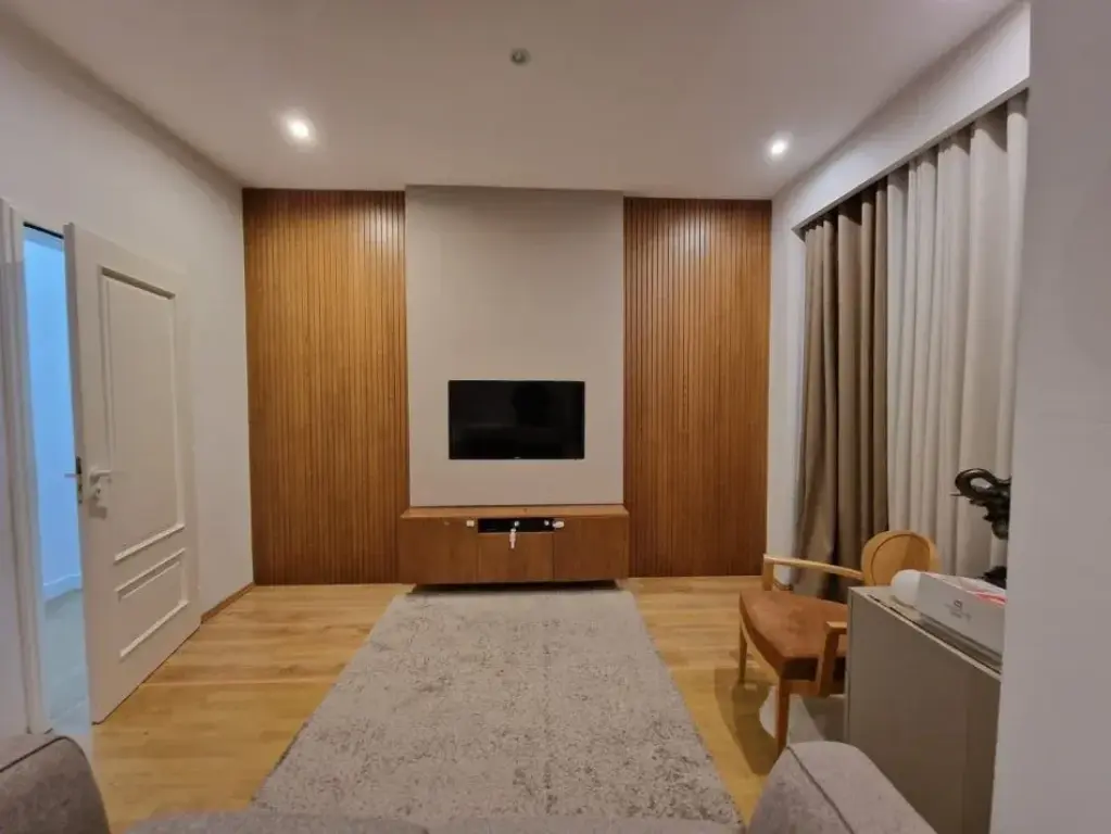 Shitje | Apartament 3 + 1 | Rruga Fortuzi | 350000 €