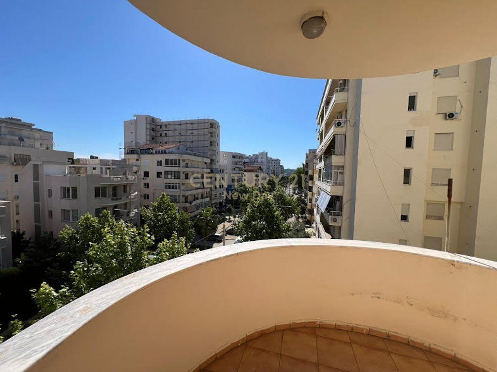 Apartament 2+1 per shitje ne Plazh
