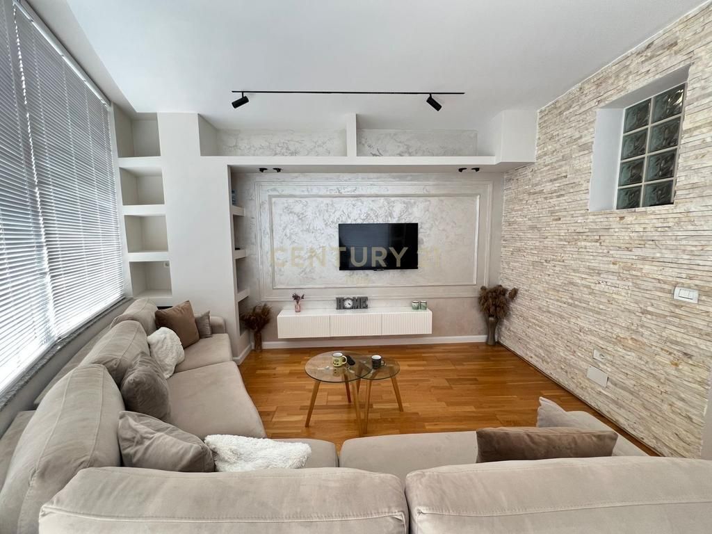 Shesim apartament te investuar 2+1 me verande ne Astir !! 210,000 €