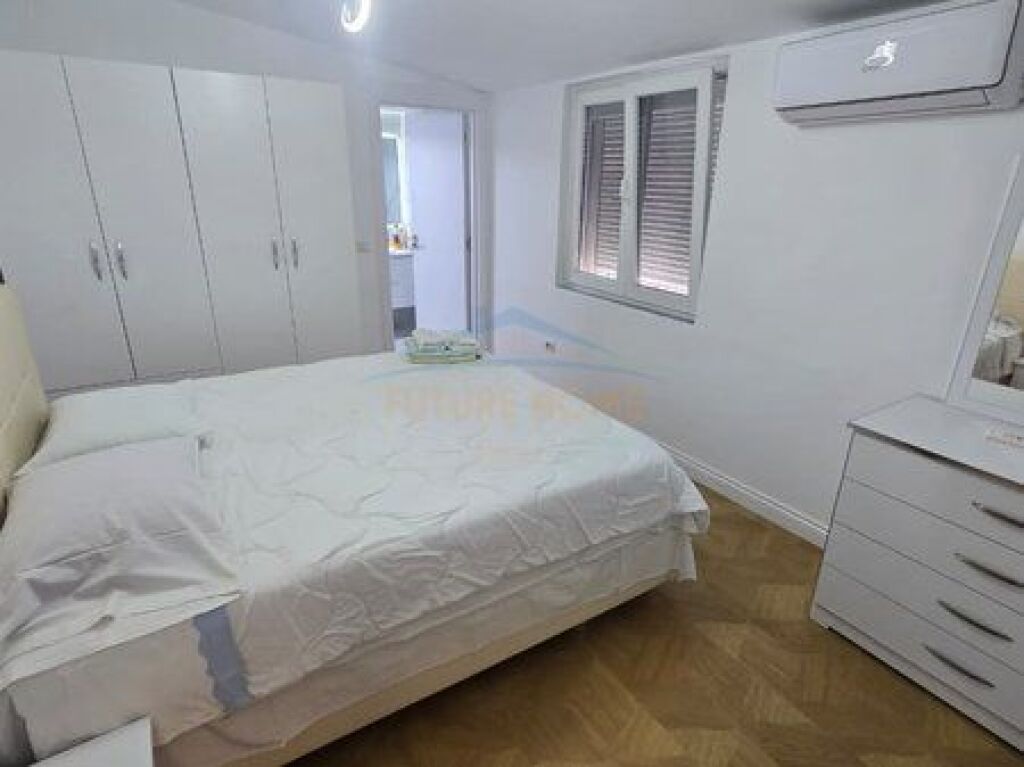 Shitet , Apartament 2+1 , Selite , Tirane