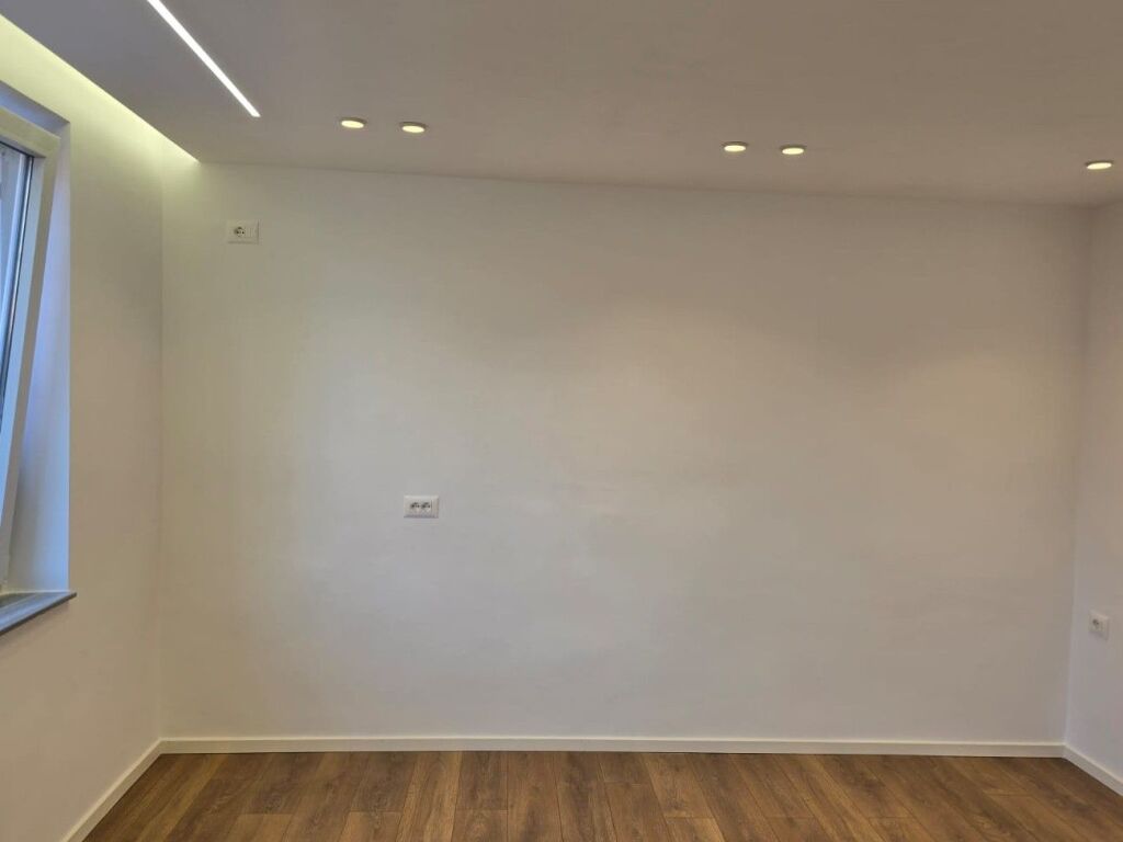 🏡 2 Studios for Sale – “4 Martyrs” Street