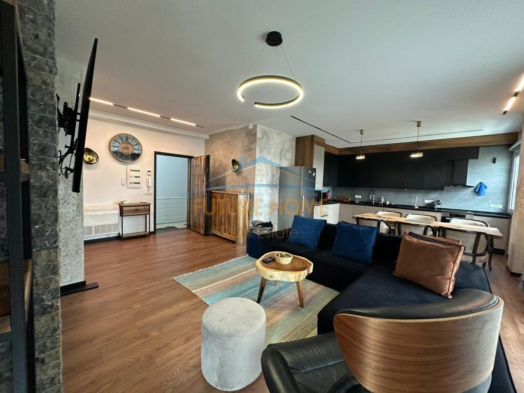 Qira,Apartament 2+1+parking, Prane Kompleksit Delijorgji !