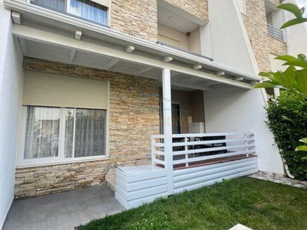 Shitet, Apartament 2+1, Gjiri i Lalzit, Lura 2