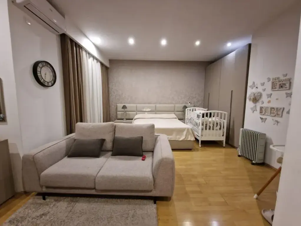 Shitje | Apartament 3 + 1 | Rruga Fortuzi | 350000 €
