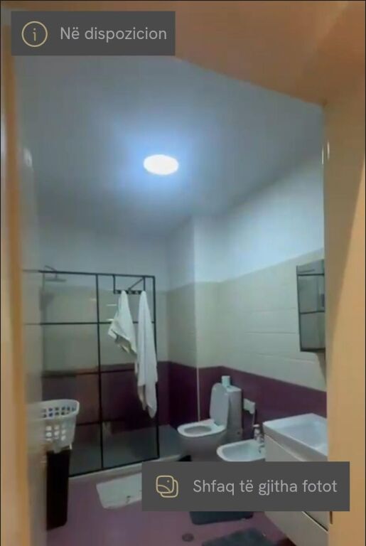 Shitet 2+1+2 dhe garazhd, Kamez. 150,000 €