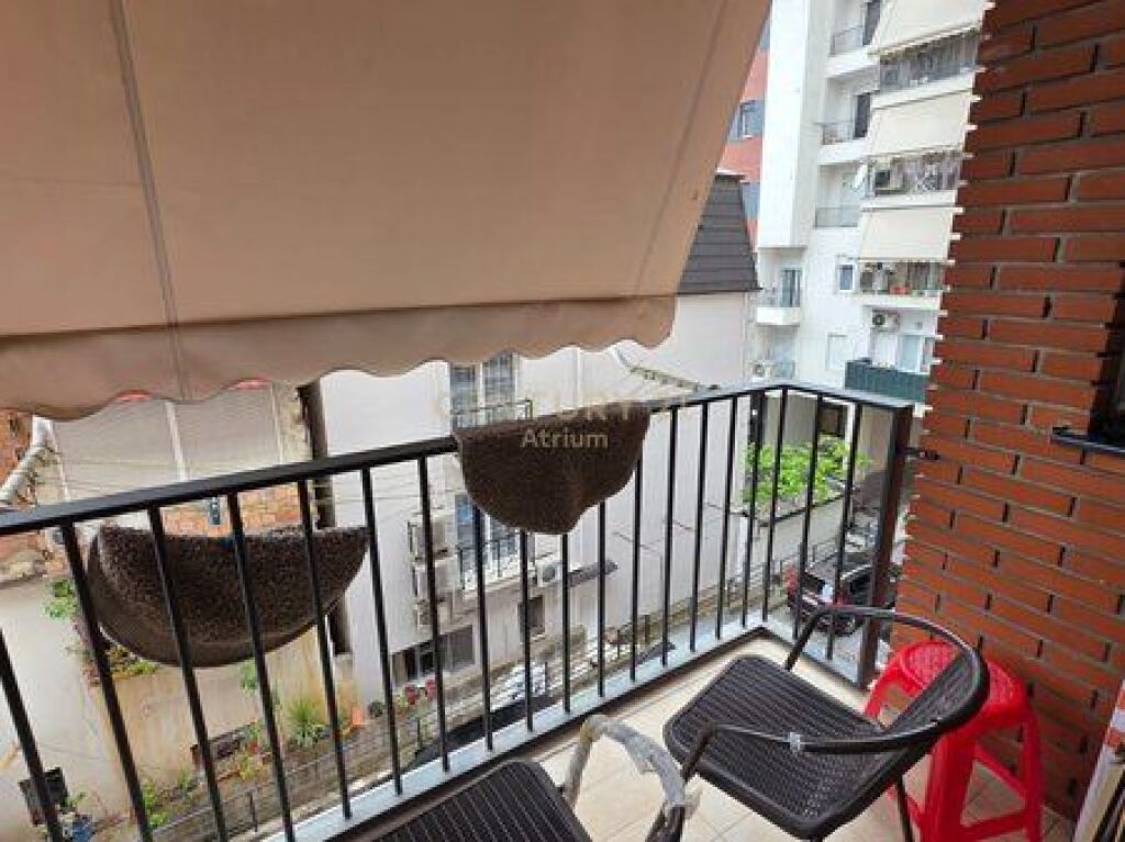 JEPET APARTAMENT ME QIRA TEK KOMPLEKSI VIND NE ALI DEM!
