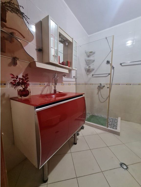 Qera, Apartament 2+1+2, Rruga Ndre Mjeda, Tiranë