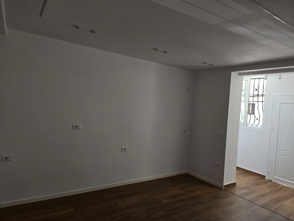 Sale | Garsoniere | Rruga Bardhyl | 83000 €