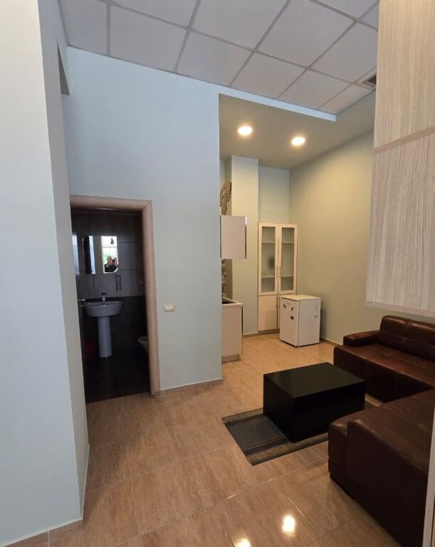 📌Locale Commerciale in Vendita – Ambasador 2