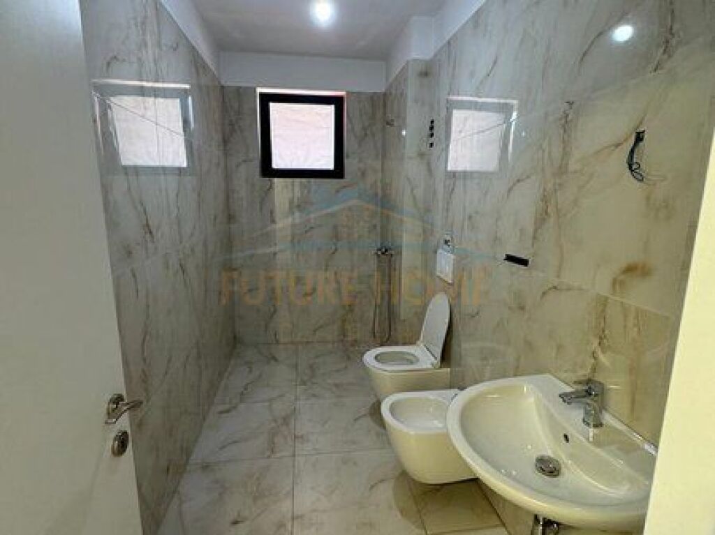 Shitet,Apartament 2+1+2+Depo, Rezidenca Future Home, Unaza e re,Tirane