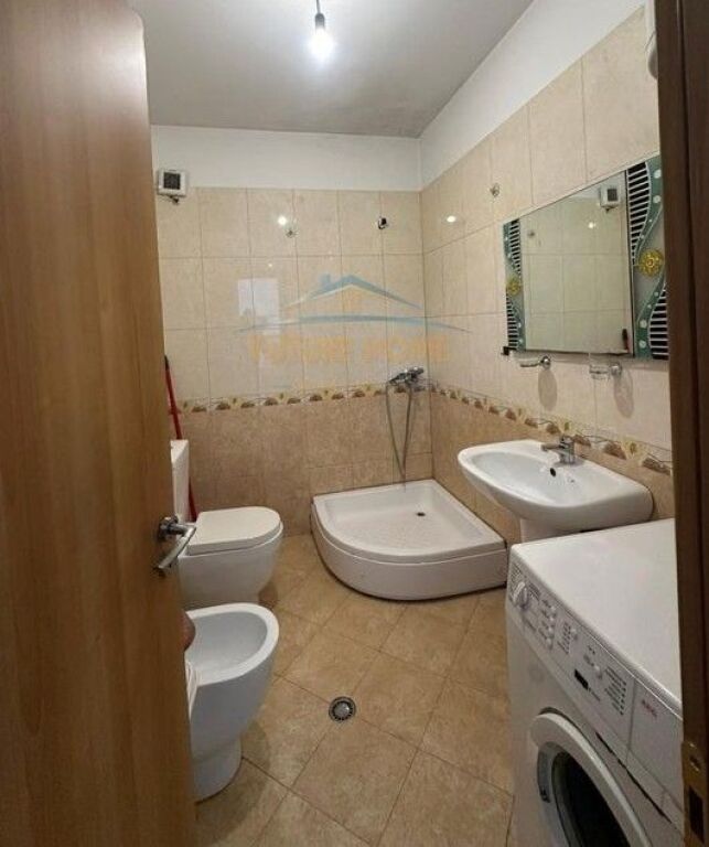 Qera, Apartament 1+1, Xhamllik, Tiranë