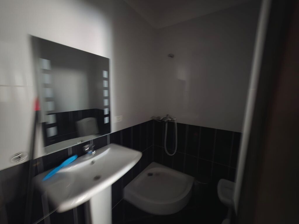 Jepet Apartament me qera