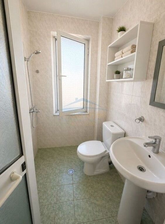 Shitet, Apartament 1+1, Tregu Ri Elektrik, Ali Demi, Tirane​