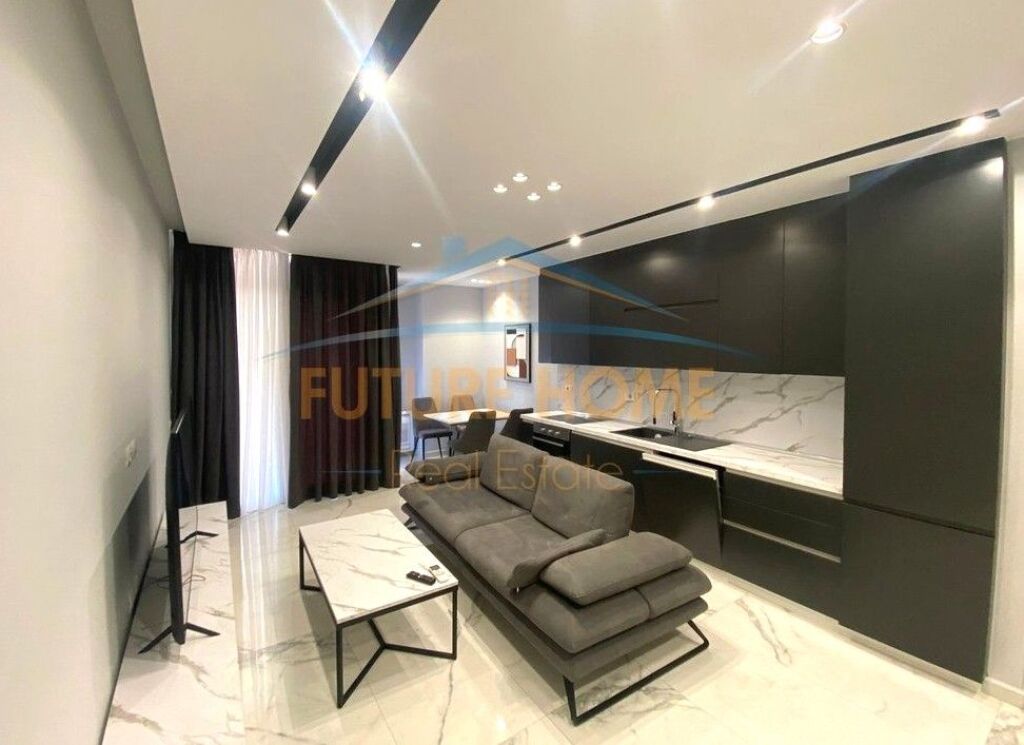 Shitet, Apartament 1+1, Rruga Panorama, Tiranë