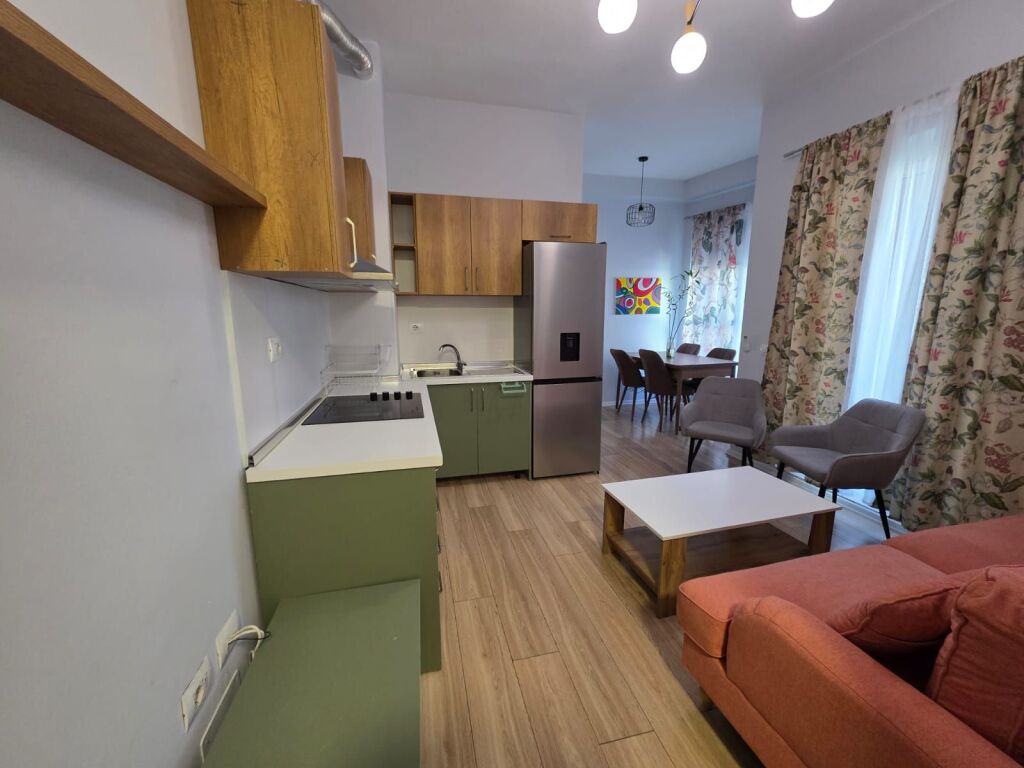 Apartament 1+1 me Qira tek Kompleksi Mangalem! 450 € /Muaj