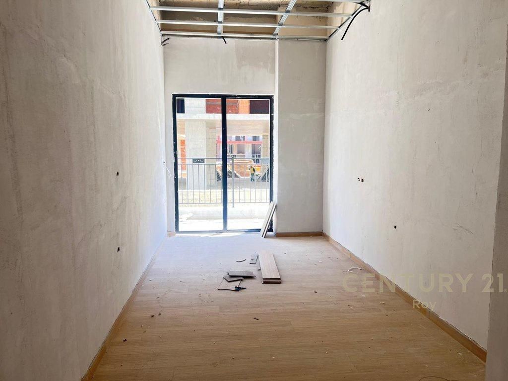 STUDIO APARTMENT WITH VERANDA FOR SALE IN GOLEM, NEAR MIAMI BEACH! 59,500