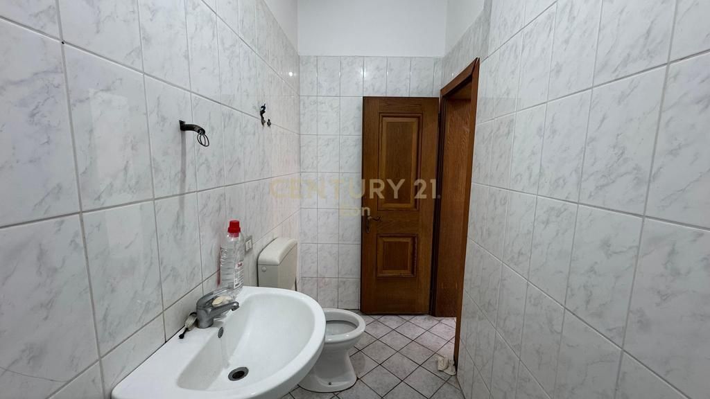 BUONA OPPORTUNITÀ DI INVESTIMENTO! UNITÀ IN VENDITA A VOLLGA, DURRES!
