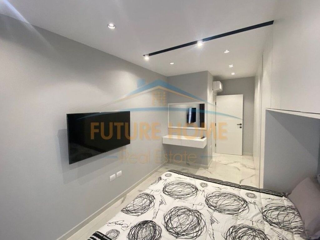 Shitet, Apartament 1+1, Rruga Panorama, Tiranë