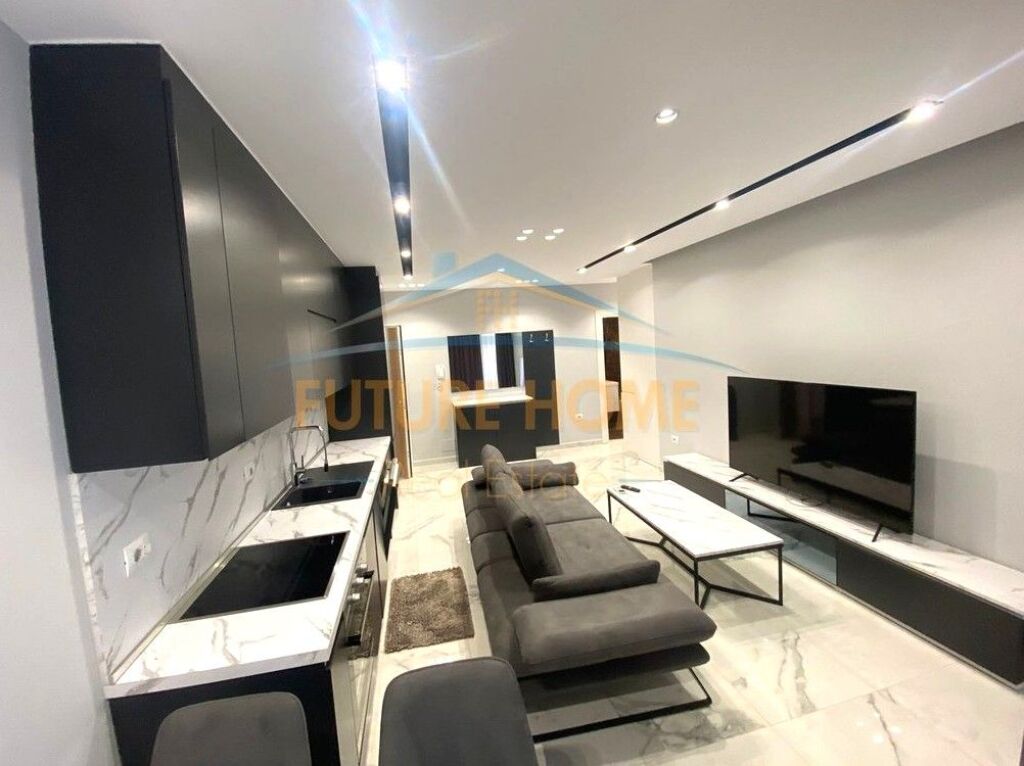 Shitet, Apartament 1+1, Rruga Panorama, Tiranë