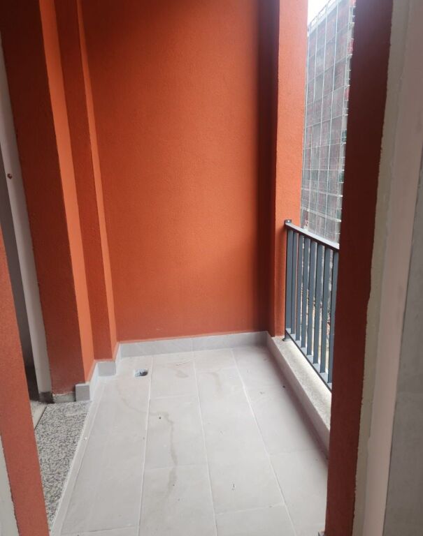 🏡 Shitet Apartament 2+1 – Space City