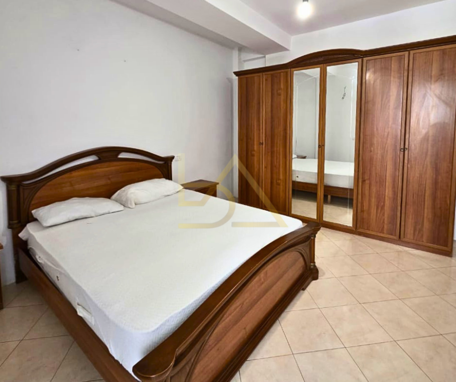 Jepet Apartament me Qira – Durrës, Plazh