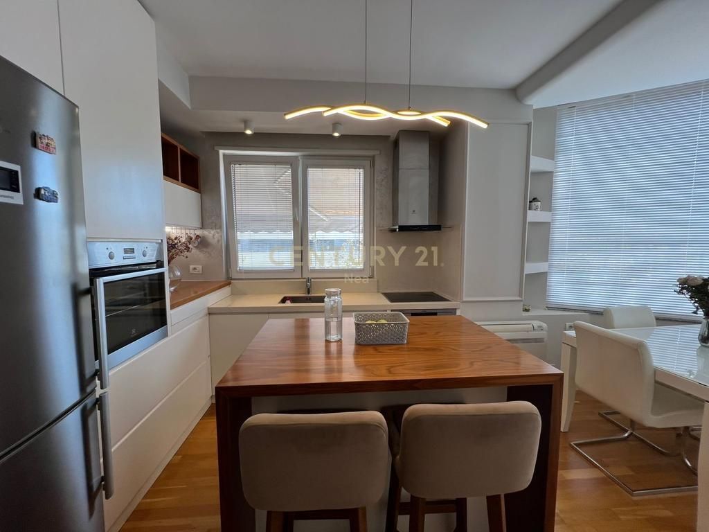 Shesim apartament te investuar 2+1 me verande ne Astir !! 210,000 €