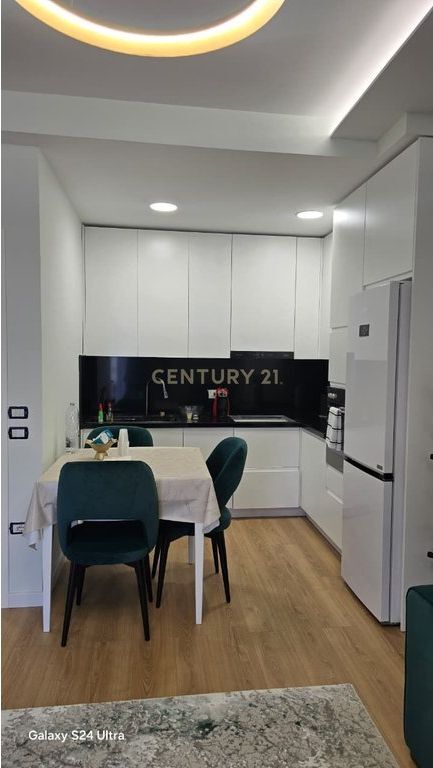 Apartament 1+1 në Shitje në Vijen e Parë me Pamje Deti, Shkëmbi i Kavajës, Durrës !!