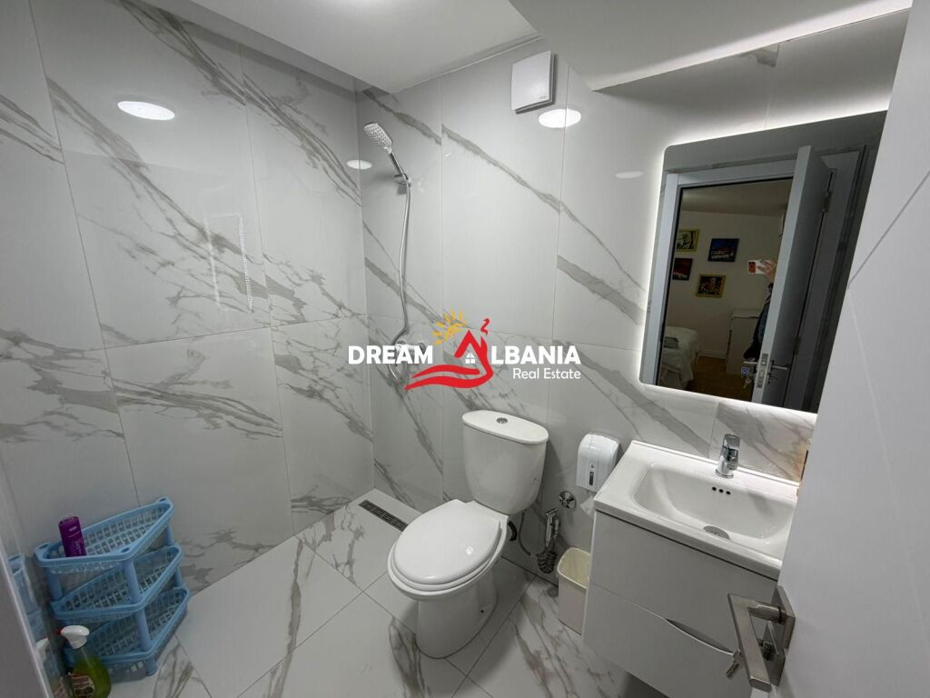 Apartment 2+1+2 for rent at Irfan Tomini near 26 Nentori school (ID 42215543)