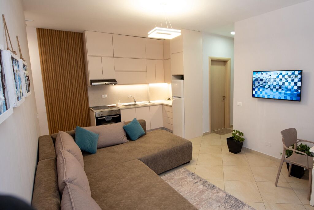Appartamento 1+1 in vendita Uji ftohte Vlore te Kalaja