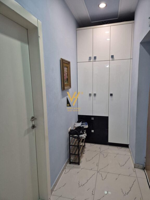 APARTMENT 2+1+BLK FOR RENT NEAR THE FORMER ELECTRIC MARKET 65,000 LEKE
