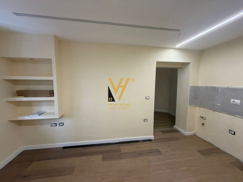 STUDIO APARTMENT FOR SALE 27.4 M2 AT ELBASAN STREET 78,000 EURO