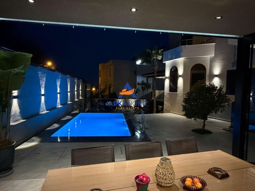 SHITET VILA 650M2 "LIQENI I THATE" 2.000.000 EURO
