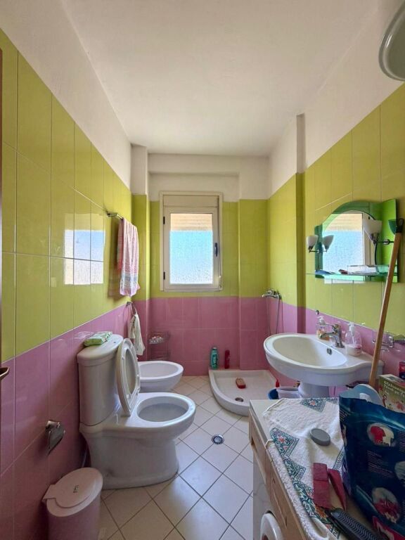 Apartament 2+1 ne shitje ne Vlore 100 metra nga Bulevardi Vlore-Skele