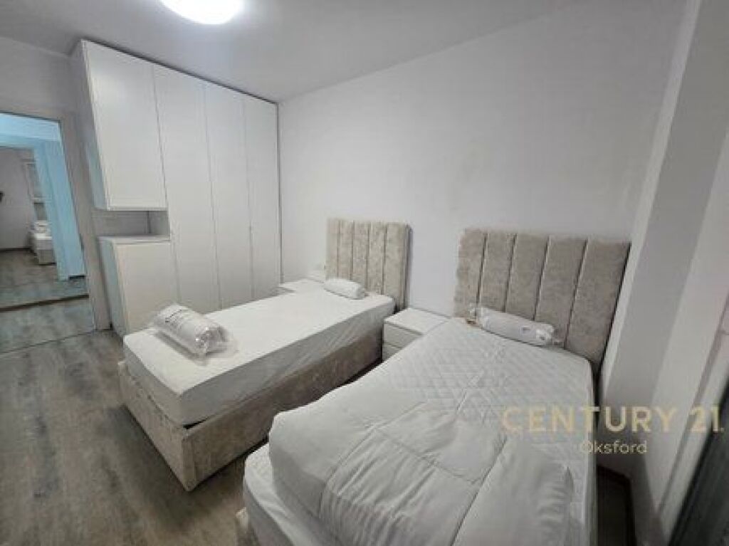 APARTMENT FOR RENT 2+1+2T IN THE 5 MAY AREA
