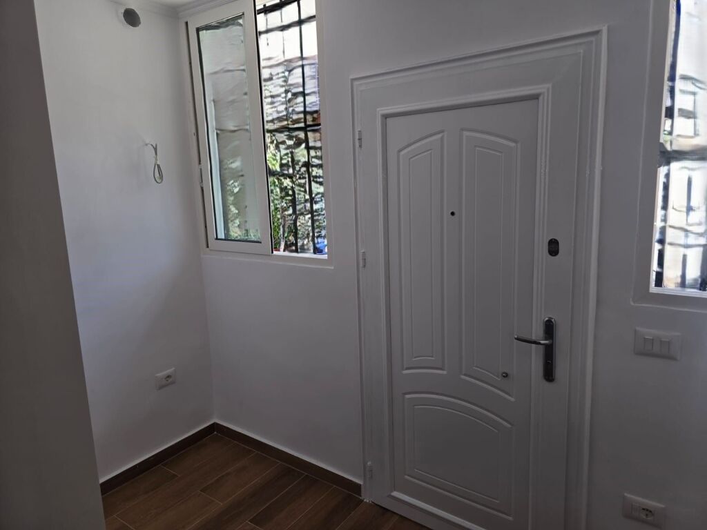 Studio apartment for sale – 4 Dëshmorët Street !