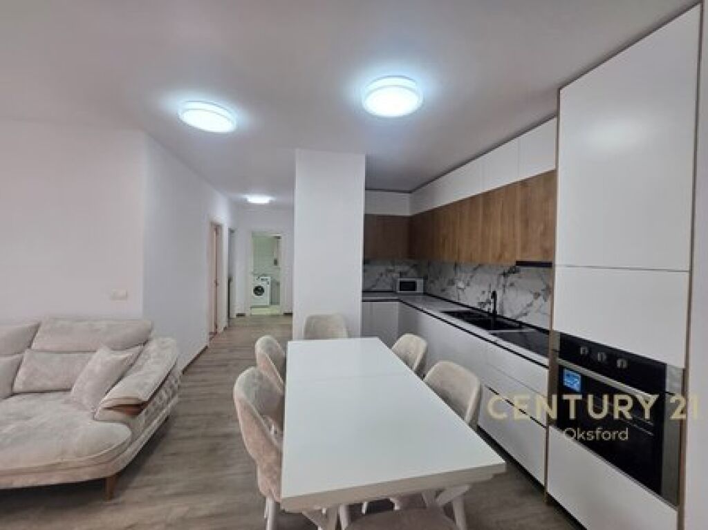 APARTMENT FOR RENT 2+1+2T IN THE 5 MAY AREA