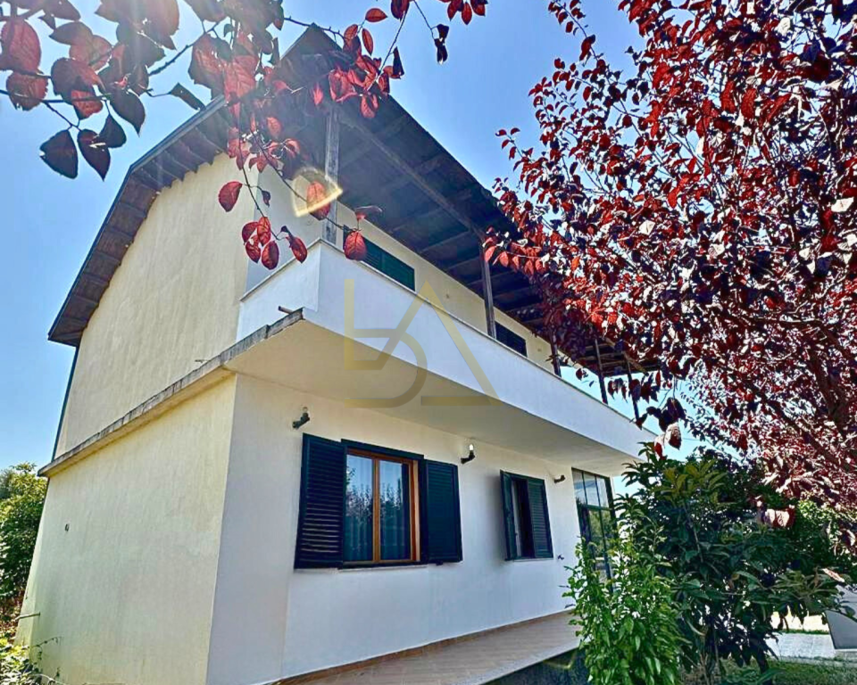 Vilë me Qira – Durrës, Rruga Unaza