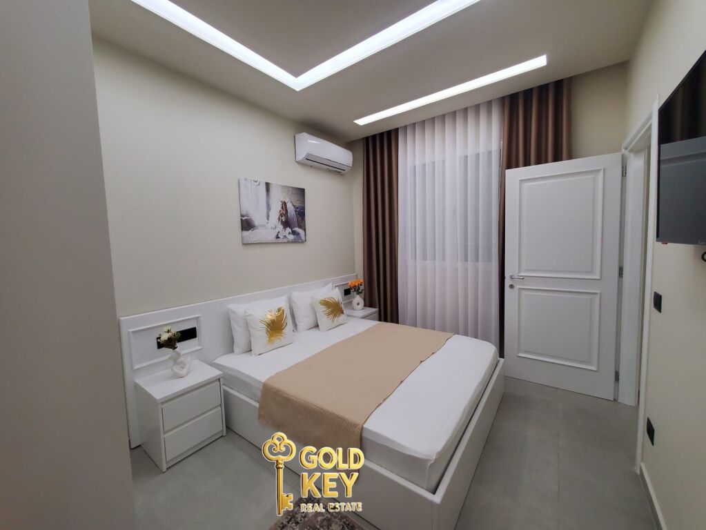 🏡 AMBIENTE COMMERCIALE IN VENDITA (Negozio + Mini hotel con 3 Appartamenti × Booking/AirBnb)