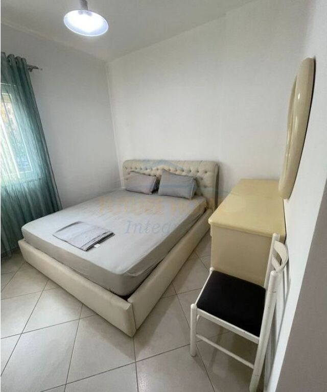 Rent, Apartment 2+1+2+Parking Space, Paris Commune, Tirana.