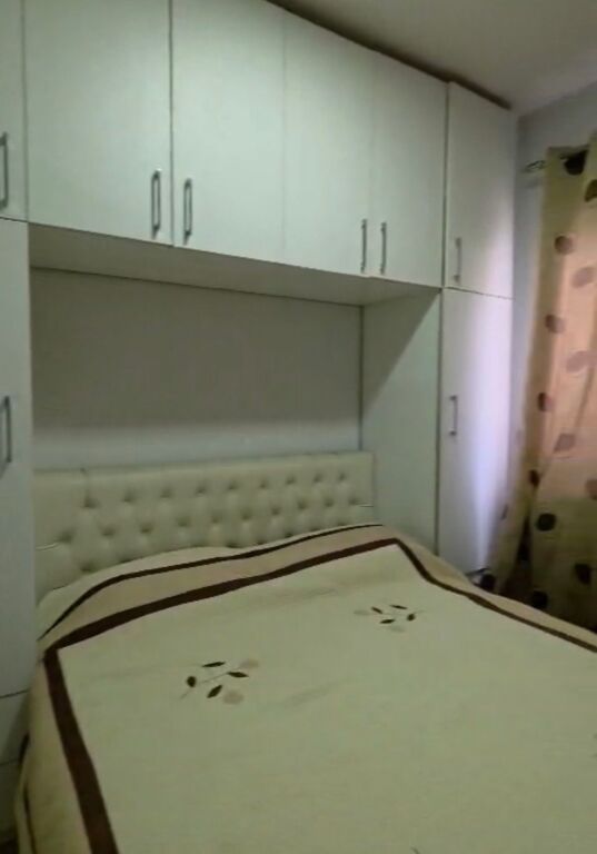 Apartament 2+1 (i modifikuar) tek Fresku!