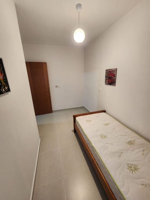 🏡 JEPET ME QERA APARTAMENT 2+1 PRAN  MARKATES