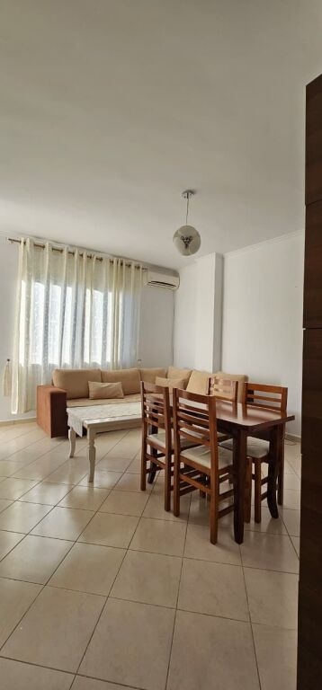 Apartament 2+1  plazh iliria