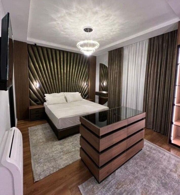 📌APARTAMENT 2+1 ME QIRA – PRANË TEG