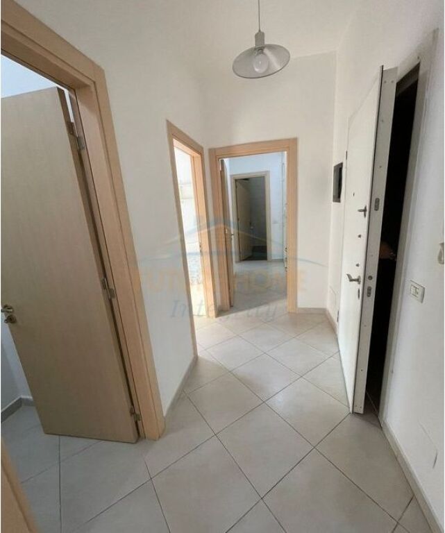 Rent, Apartment 2+1+2+Parking Space, Paris Commune, Tirana.
